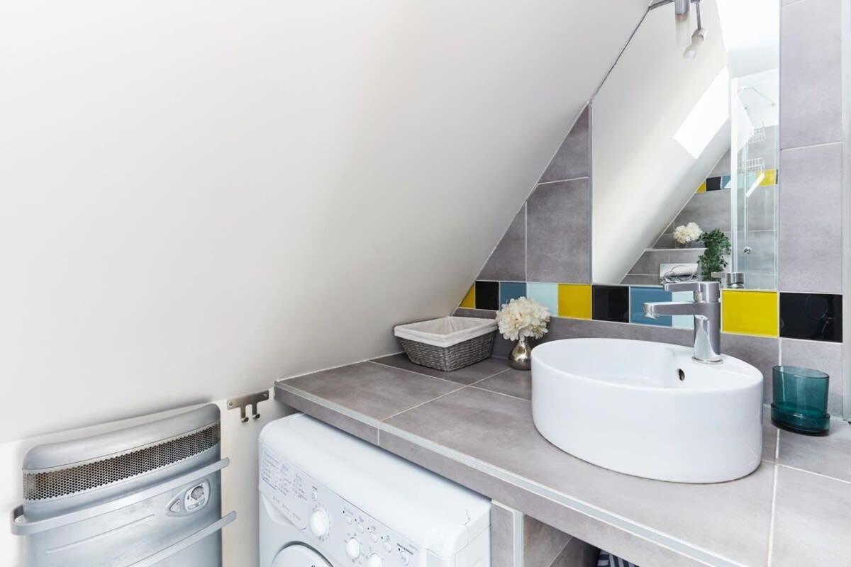 パリVosges 1Br Cozyアパートメント エクステリア 写真